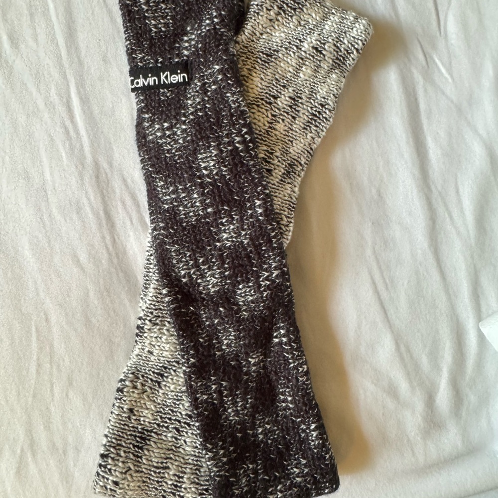 Calvin Klein Black and Gray Hair Accessories